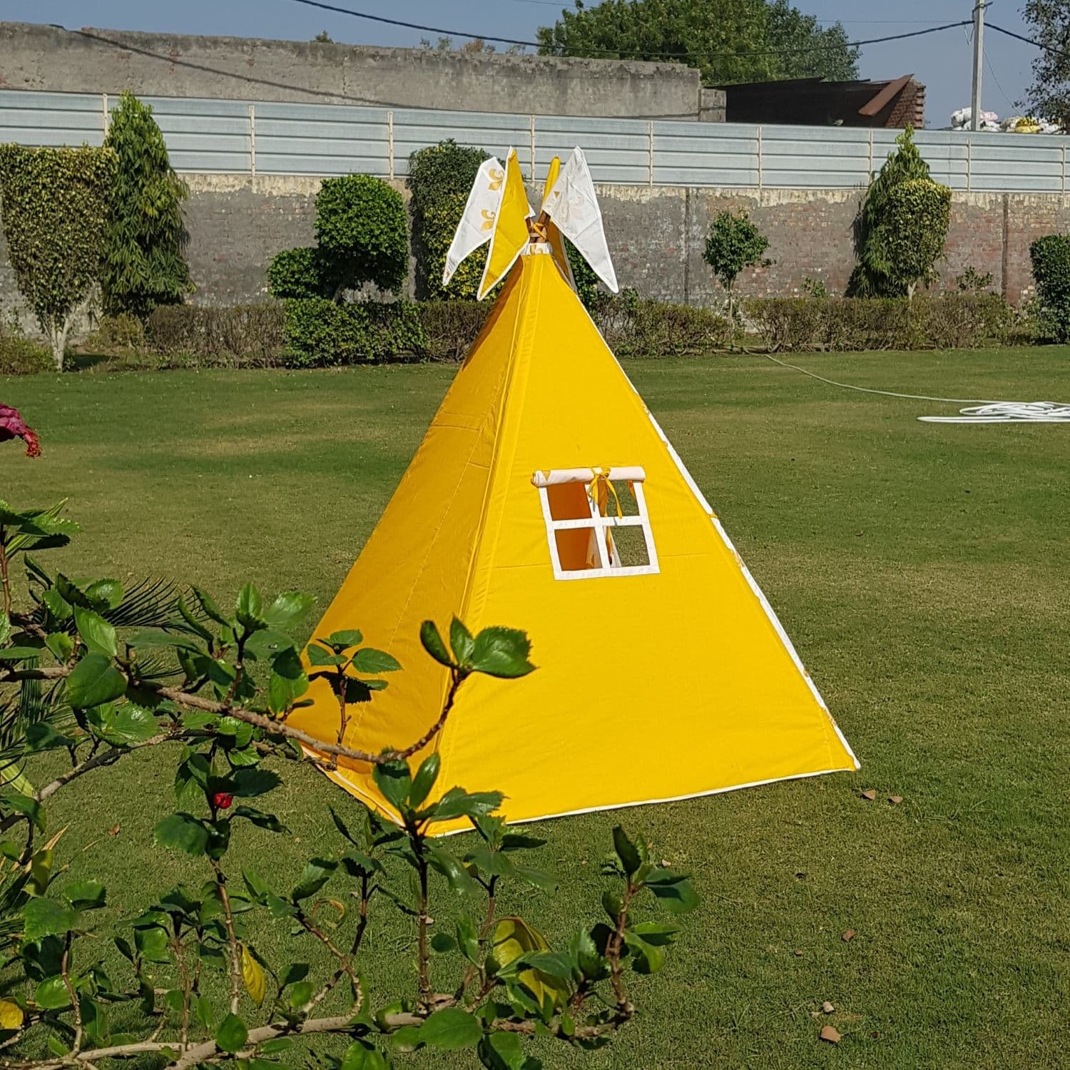 Lis Flower Yellow Teepee Cozy Teepee Tent for Kids