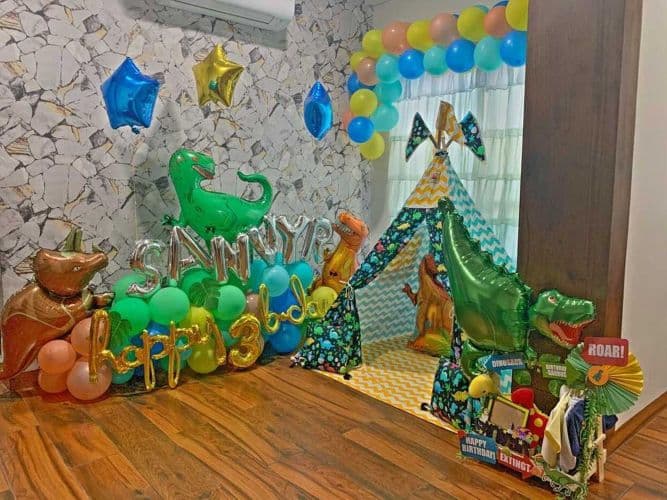 Dinosaur teepee tent Birthday party set up